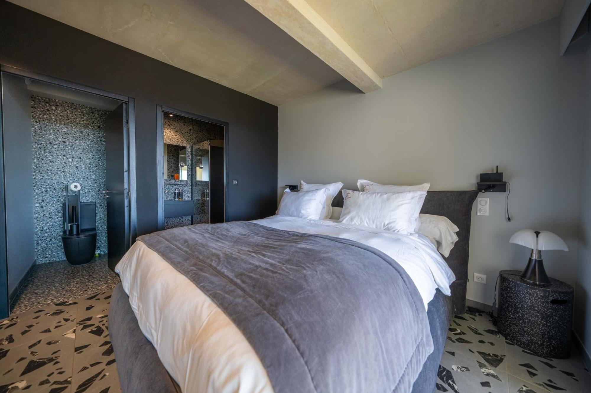 Suite 28 Treilles Exterior photo